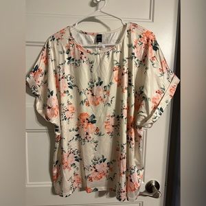 EMERY ROSE floral tee